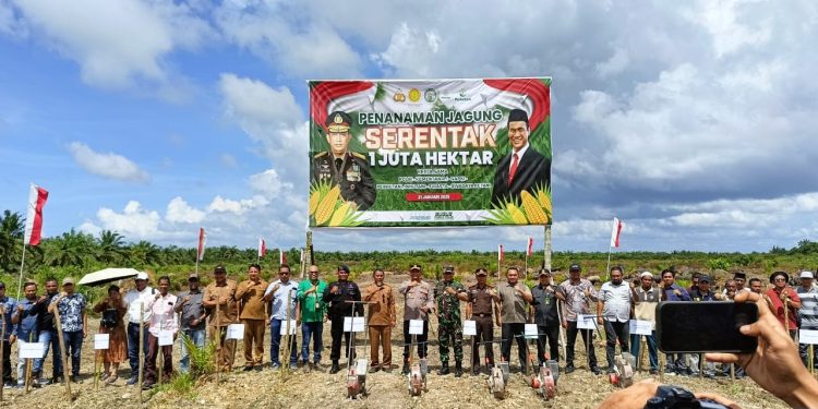 Polres Nagan Raya Ikut Launching Penanaman Jagung Serentak 1 Juta Hektar Bersama Kapolri dan Mentan RI 