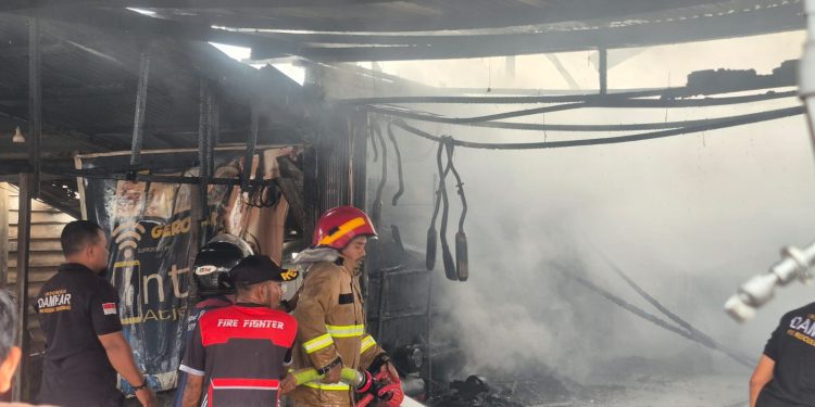 Kebakaran Hebat di Aceh Barat, Tiga Ruko dan Satu Rumah Hangus