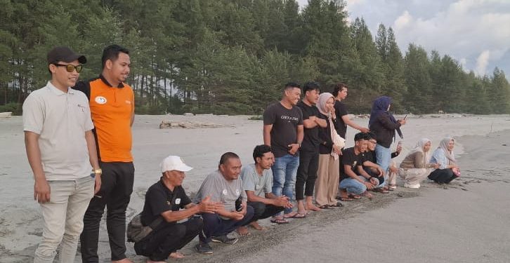 DPD SWI Aceh Barat Gelar Relexing Family dan Pelepasan Tukik di Konservasi Aroen Meubanja