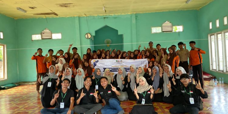 Ipelmasdam Saweu Sikula “Peran Pendidikan Dalam Mempersiapkan Generasi Emas 2025”