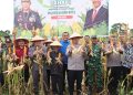 Kapolres Nagan Raya Hadiri Panen Raya Jagung Tumpang Sari, Wujud Sinergi Dukung Ketahanan Pangan Daerah