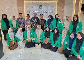 Serap Ilmu Hukum Langsung di Lapangan, Mahasiswa STIS Al-Aziziyah Kunjungi Mahkamah Syariah