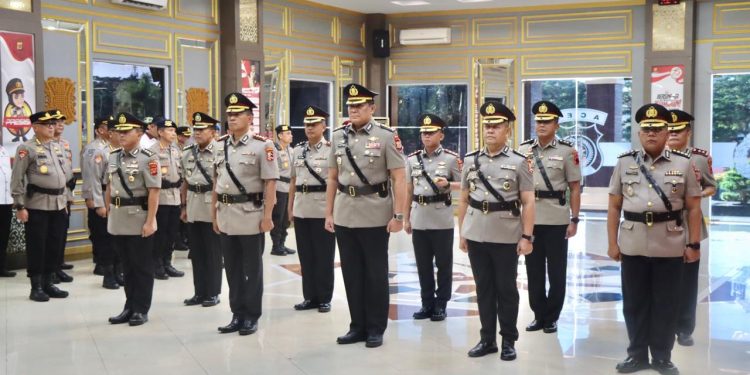 Kapolda Aceh Pimpin Sertijab Empat Pejabat Utama dan Dua Kapolres