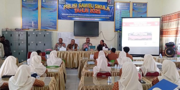 Beri Edukasi Masalah Hukum, Ditbinmas Polda Aceh Laksanakan Program Saweu Sikula