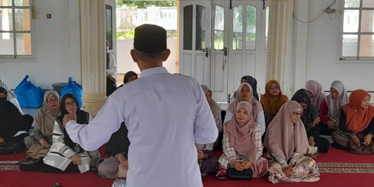Tausiah Maulid di Sabang, Ustadz Fajran Zain Angkat Peran Khadijah Sebagai Inspirasi Wanita Millenial