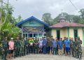 Prajurit Yonif TP 856/SBS Laksanakan Karya Bhakti Perehaban TPA di Gampong Menasah Dayah